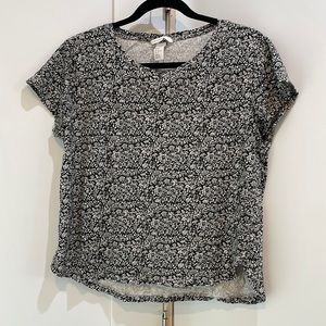 H&M floral short sleeve top